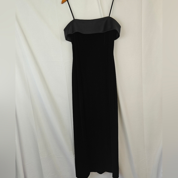 Alex Evenings Vintage Black Velvet Satin Flap Maxi Evening Gown Size 8 - Picture 3 of 11